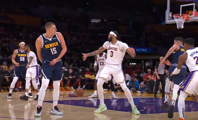 Gražiausias NBA nakties epizodas - efektingas N. Jokičiaus perdavimas (VIDEO)