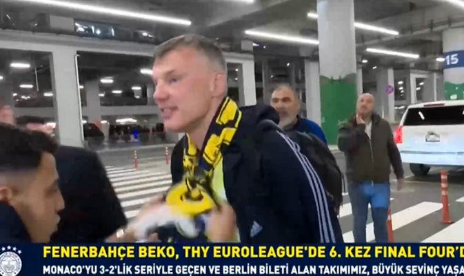 Pamatykite: linksmas „Fenerbahče“ skrydis į Stambulą (VIDEO)