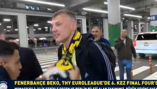 Pamatykite: linksmas „Fenerbahče“ skrydis į Stambulą (VIDEO)