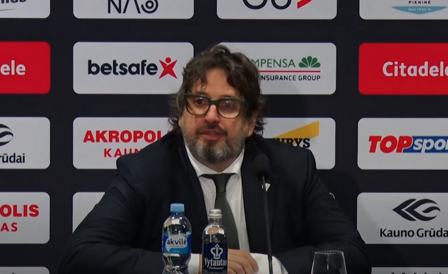 A. Trinchieri apie K. Evanso traumą: „Jei galėčiau, atiduočiau jam savo kelį“