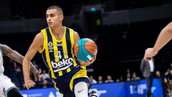 Oficialu: Y. Madaras palieka „Fenerbahče“