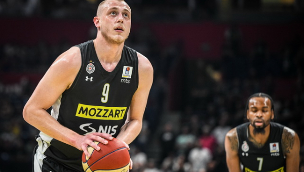 „Žalgiris“ - favoritas prisivilioti „Partizan“ aukštaūgį