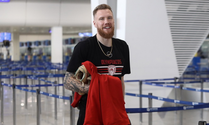 Atskleista, kiek krito „Olympiacos“ puolėjo I. Brazdeikio vertė