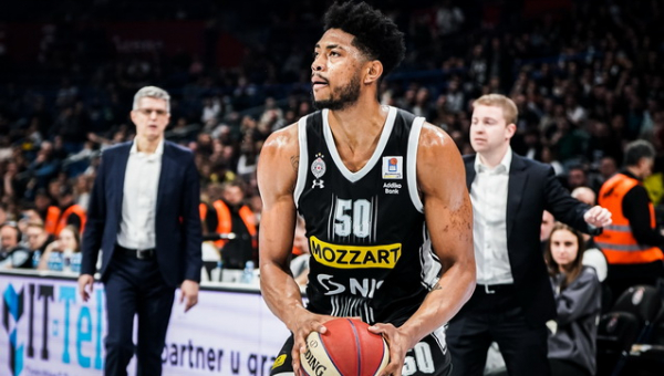 B. Caboclo planuoja palikti „Partizan“