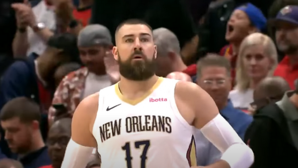 J. Valančiūnas gali persikelti į „Lakers“
