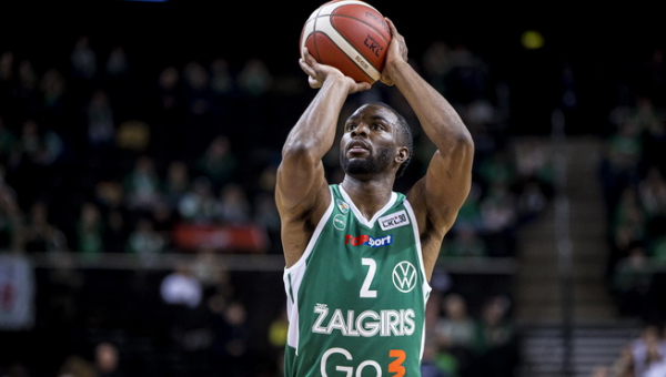 Paaiškėjo, kokiais pinigais „Žalgiris“ bandė išlaikyti K. Evansą