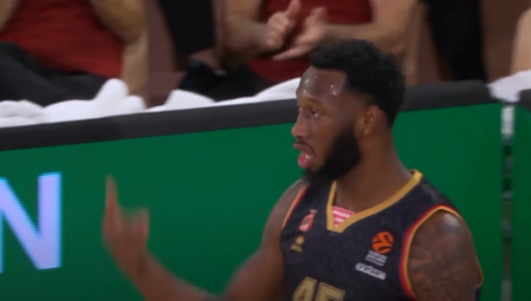 D. Hallas iš „Monaco“ gali keltis į „Baskonia“