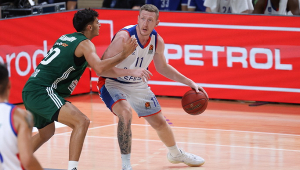 „Gloria Cup“ turnyre „Anadolu Efes“ įveikė ALBA