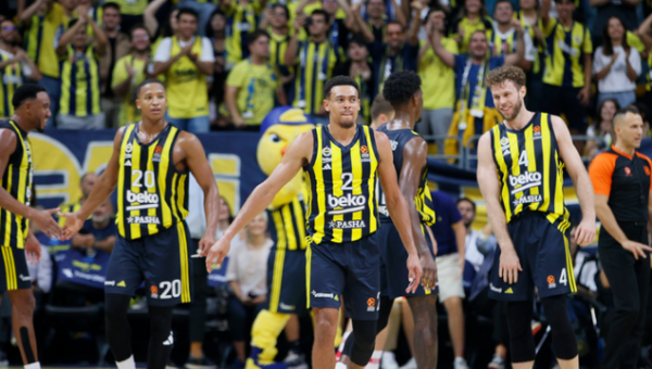 Emocingame Stambulo derbyje triumfavo Š. Jasikevičiaus auklėtiniai