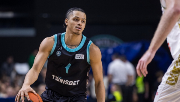 Be vyr. trenerio rungtyniavęs „Žalgiris“ gavo smūgį nuo „Wolves“ ekipos