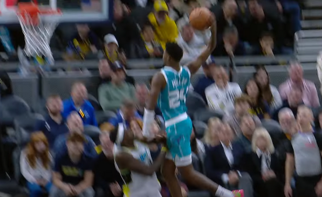 Gražiausias NBA nakties epizodas - įspūdingas B. Millerio skrydis (VIDEO)