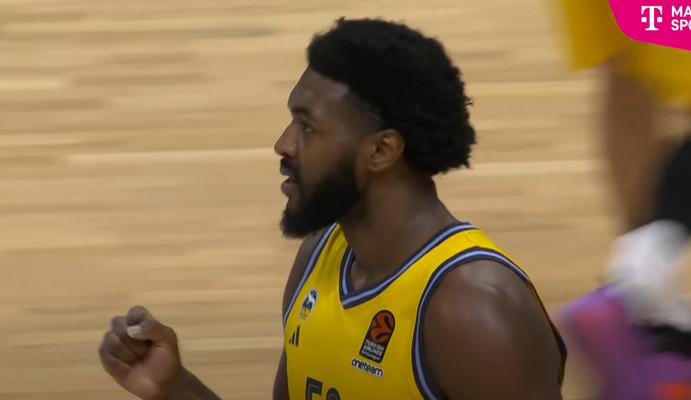 „Maccabi“ vilioja T. Cooką, o „Olympiacos“ - ALBA aukštaūgį