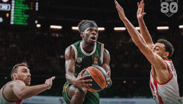 „Žalgiris“ nesėkmingai pradėjo 2025 metus: nusileido „Olympiacos“ krepšininkams