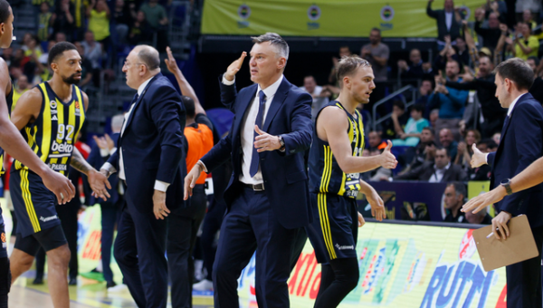 „Fenerbahče“ užsitikrino Turkijos lygos reguliariojo sezono nugalėtojų vardą