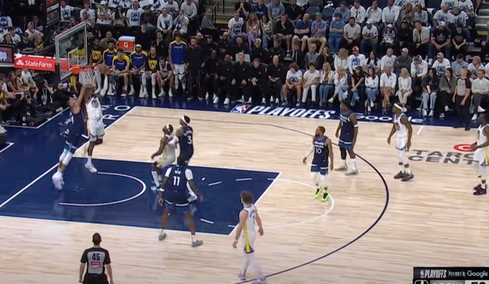 Gražiausias NBA nakties epizodas - J. Kumingos dėjimas per R. Gobertą (VIDEO)