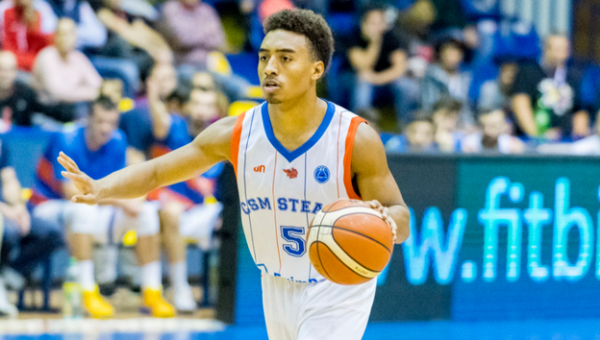 „Virtus“ iki sezono pabaigos sukirto rankomis su B. Tayloru