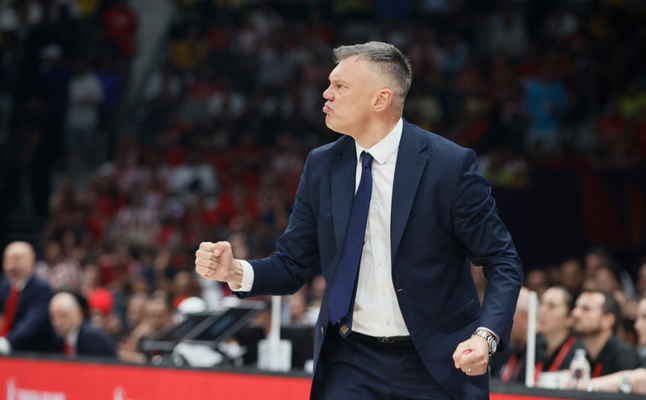 Paaiškėjo, kokias premijas už Eurolygos titulą gaus „Fenerbahče“ ir Š. Jasikevičius