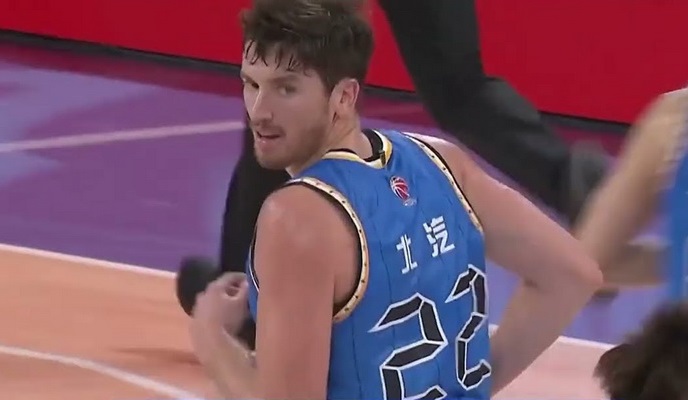 NBA ir Kinijoje rungtyniavęs aukštaūgis papildys „Maccabi“