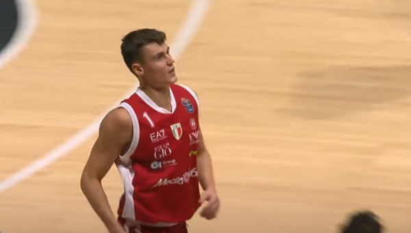 N. Dimitrijevičius paliks „Emporio Armani“ ir veikiausiai kelsis į „Partizan“