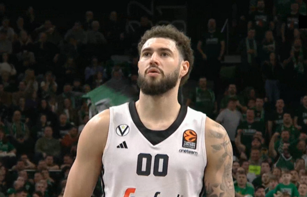„Virtus“ pusfinalyje įveikė „Emporio Armani“ („Partizan“ pergalingai pradėjo finalą)