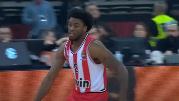 M. Wrightas atsisveikino su „Olympiacos“