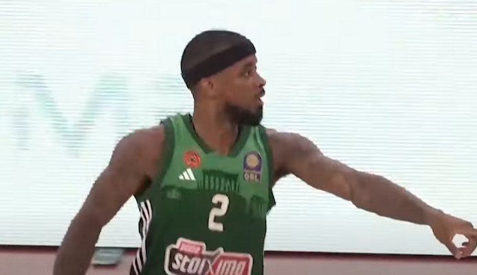 L. Brownas domina „Crvena Zvezda“ klubą