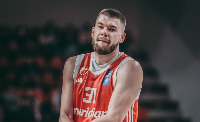 Skelbiama, ar R. Giedraitis liks „Crvena Zvezda“ ekipoje