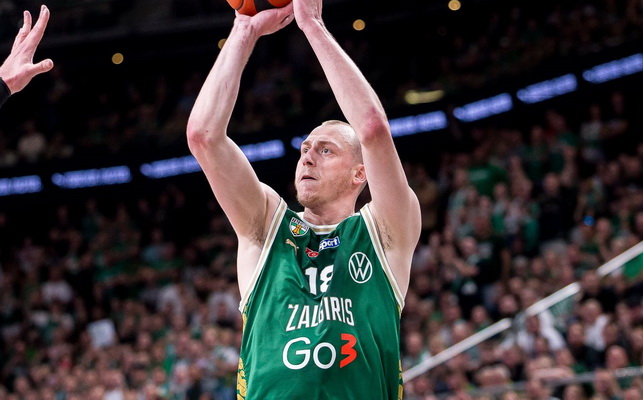 A. Smailagičius gali palikti „Žalgirį“: „Anadolu Efes“ pateikė solidų pasiūlymą