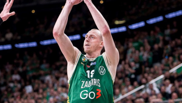 A. Smailagičius gali palikti „Žalgirį“: „Anadolu Efes“ pateikė solidų pasiūlymą