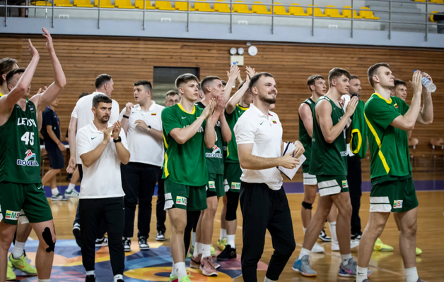 U20 Europos čempionatas: varžovus sutriuškinę lietuviai iškovojo pirmąją pergalę