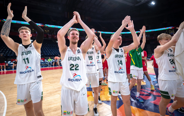 Uraganinis startas: 18-mečiai Europos čempionato starte nupūtė makedonus
