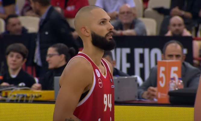 Oficialu: „Olympiacos“ ilgam pratęsė sutartį su E. Fournier