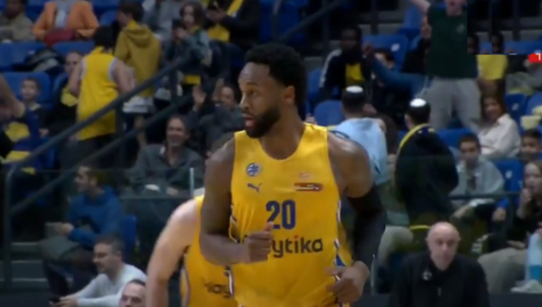 „Maccabi“ palikęs L. Randolphas karjerą tęs Rusijoje
