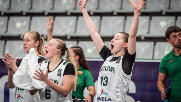 Pasakiškas Lietuvos merginų žygis tęsiasi: 20-metės ketvirtfinalyje nugalėjo islandes