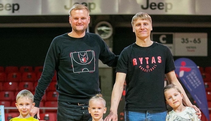 Augančią SKM organizaciją papildė LKL čempionas A. Adomavičius ir kiti žinomi veidai