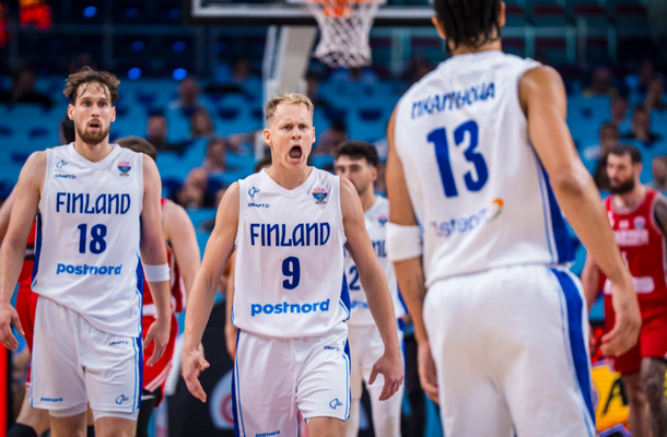 Suomija įveikė kartvelus ir pirmąkart žais Europos čempionato pusfinalyje