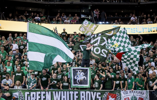 „Green White Boys“ stabdo „Žalgirio“ palaikymą: „Mūsų požiūriai kardinaliai skiriasi“