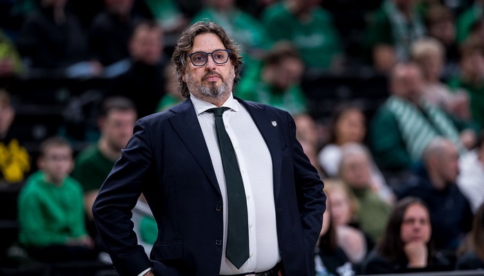 „Žalgiris“ ir toliau mokės atlyginimą A. Trinchieri: italas atsisakė keltis į Kiniją
