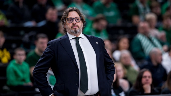 „Žalgiris“ ir toliau mokės atlyginimą A. Trinchieri: italas atsisakė keltis į Kiniją