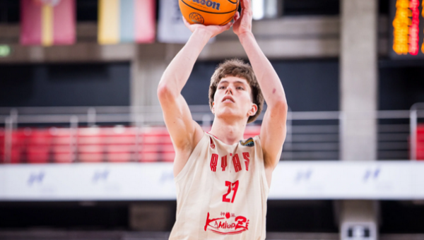 „Rytas“ sudarė ilgalaikę sutartį su perspektyviu aukštaūgiu