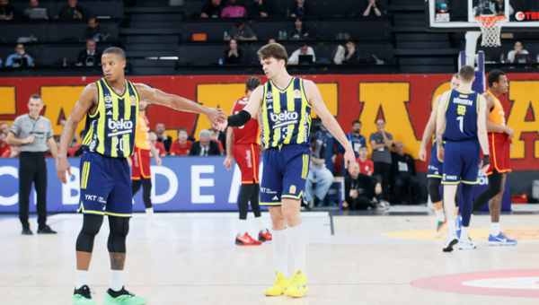 Turkijoje – nelengva Š. Jasikevičiaus auklėtinių pergalė