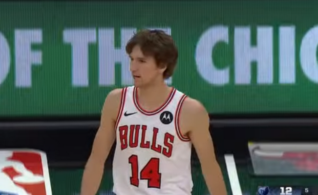 „Bulls“ pergalių serija nutrūko Niujorke (VIDEO)