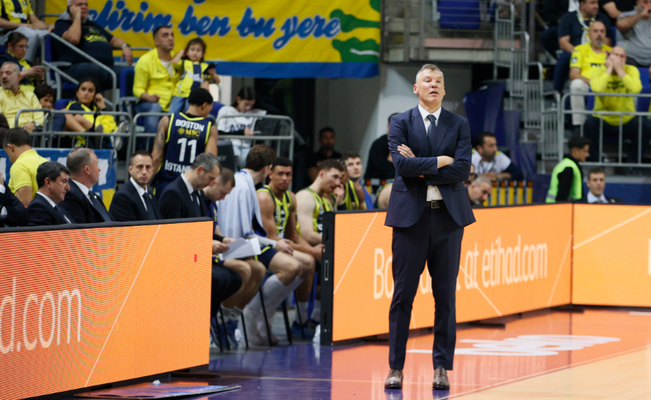 Š. Jasikevičiaus auklėtiniai susitvarkė su ASVEL krepšininkais („Hapoel“ įveikė „Dubai“)