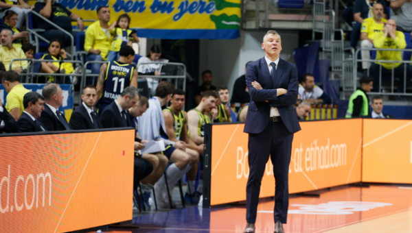 Š. Jasikevičiaus auklėtiniai susitvarkė su ASVEL krepšininkais („Hapoel“ įveikė „Dubai“)