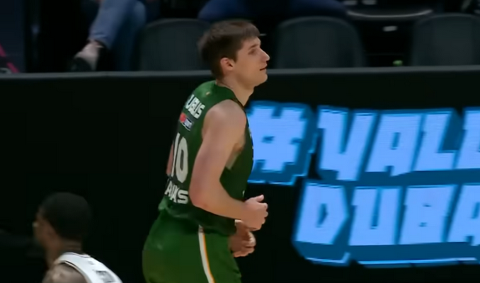 Išvyskite: efektingiausi „Žalgirio“ rungtynių epizodai prieš „Dubai“ (VIDEO)