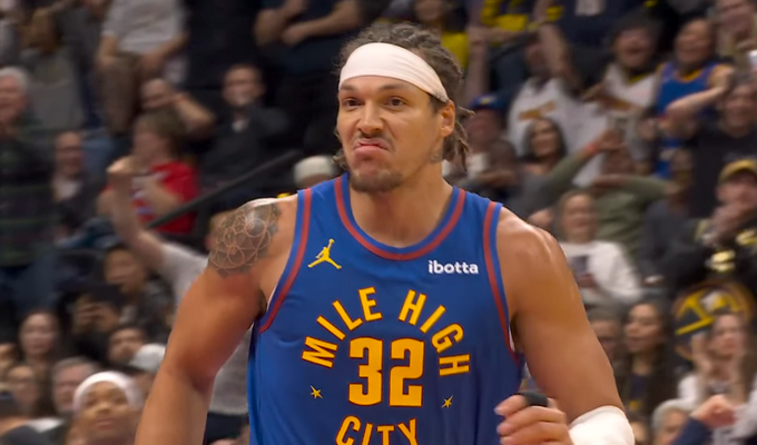 „Nuggets“ prarado dar vieną žaidėją