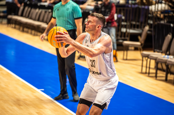 T. Dimša solidžiai pasirodė dvikovoje prieš „Olympiacos”