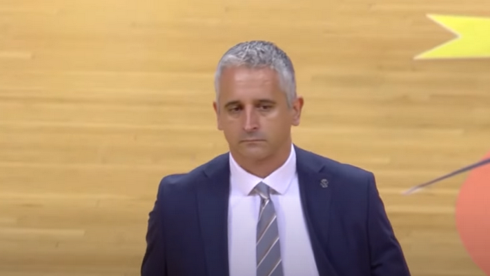 „Anadolu Efes“ taip pat atleido trenerį