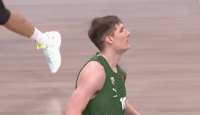 Išvyskite: efektingiausi „Žalgirio“ rungtynių epizodai prieš „Maccabi“ (VIDEO)