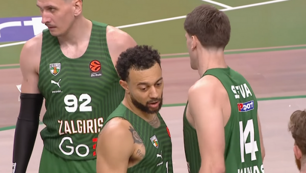 „Žalgiriui“ nepavyko Kaune nugalėti „Anadolu Efes“ komandos